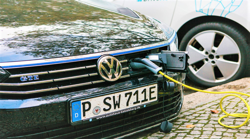 Volkswagen Electric Car Chargnig