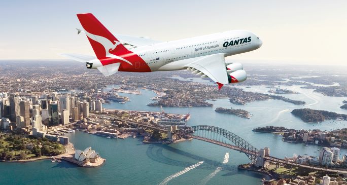 Qantas flies first zero waste flight