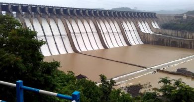Sardar Sarovar Dam in Gujarat