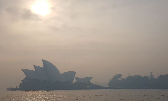 Opera House in smog