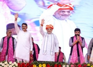 Amit Shan inaugurates Banas Dairy bio-CNG plant for circular economy