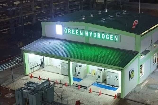 BPCL, Sembcorp joint venture gets 10KTPA green hydrogen contract from Numaligarh Refinery