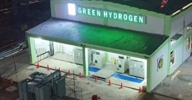 BPCL, Sembcorp joint venture gets 10KTPA green hydrogen contract from Numaligarh Refinery